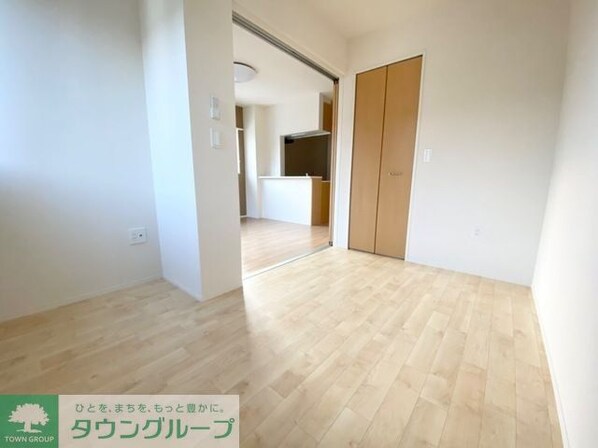 厚木市下川入新築アパートの物件内観写真